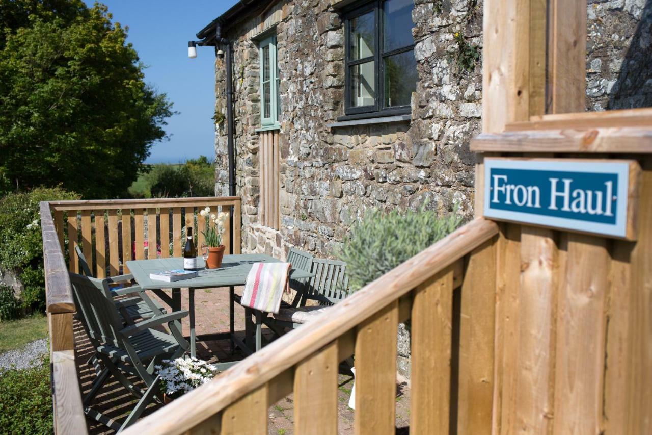 Cwm Connell Coastal Cottages Moylgrove Buitenkant foto