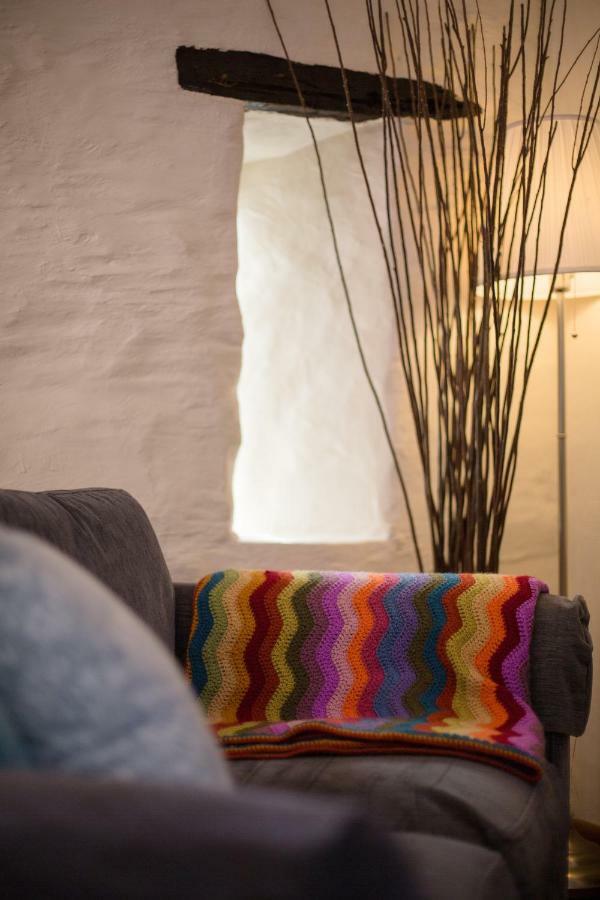 Cwm Connell Coastal Cottages Moylgrove Buitenkant foto
